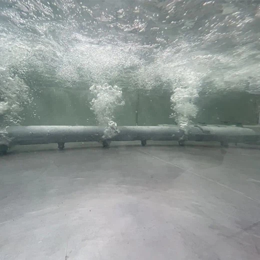 Coarse Bubbles Coarse Bubbles